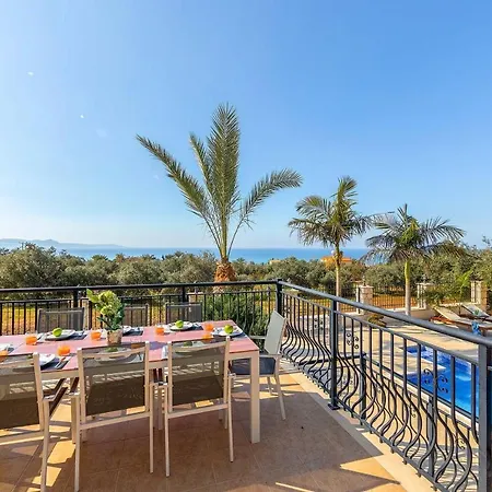 Villa Petrides