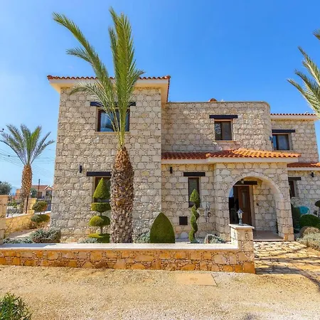 Villa Petrides